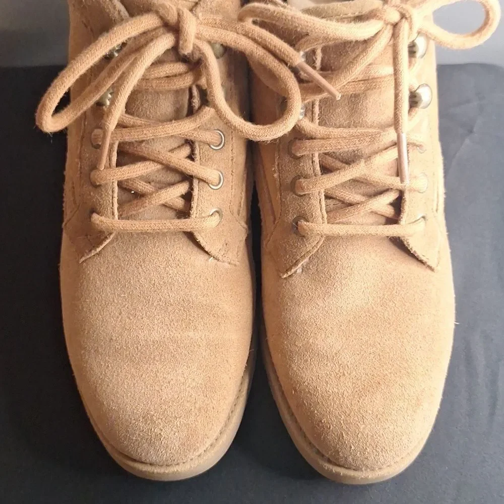 UGG Bethany chestnut suede lace up booties boots shoes size 5